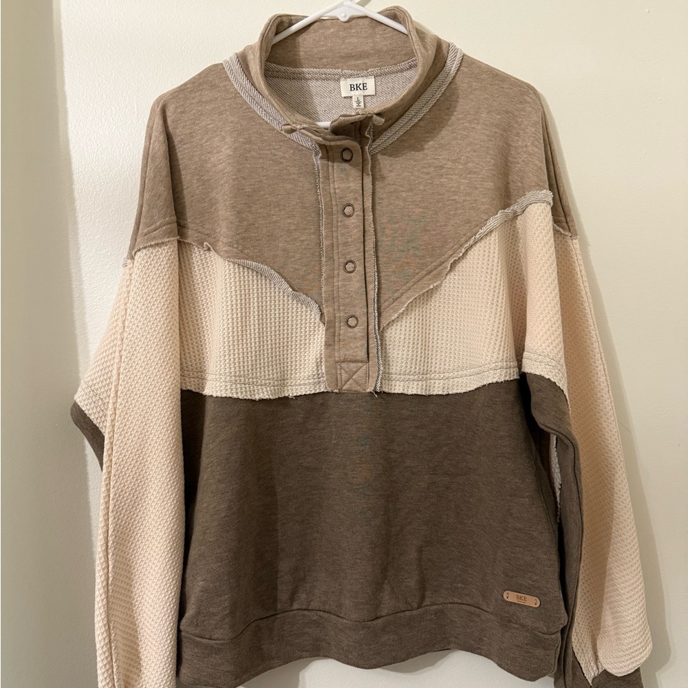 BKE Brown and Cream Sweater